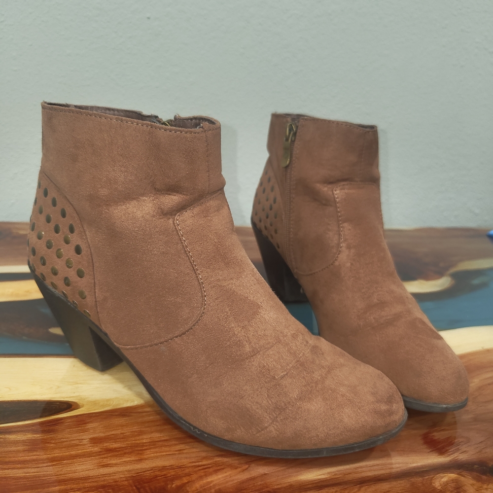 Sam & Libby Brown Ankle Booties with Studded Heel Design